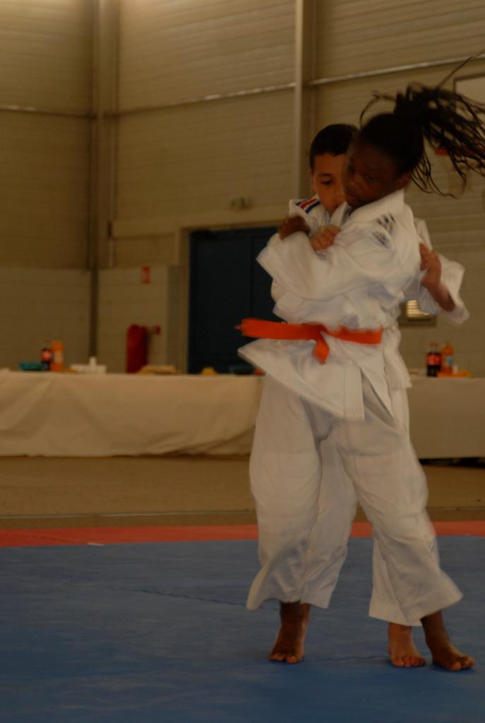 4. DEMONSTRATION DES GRANDS (23)
