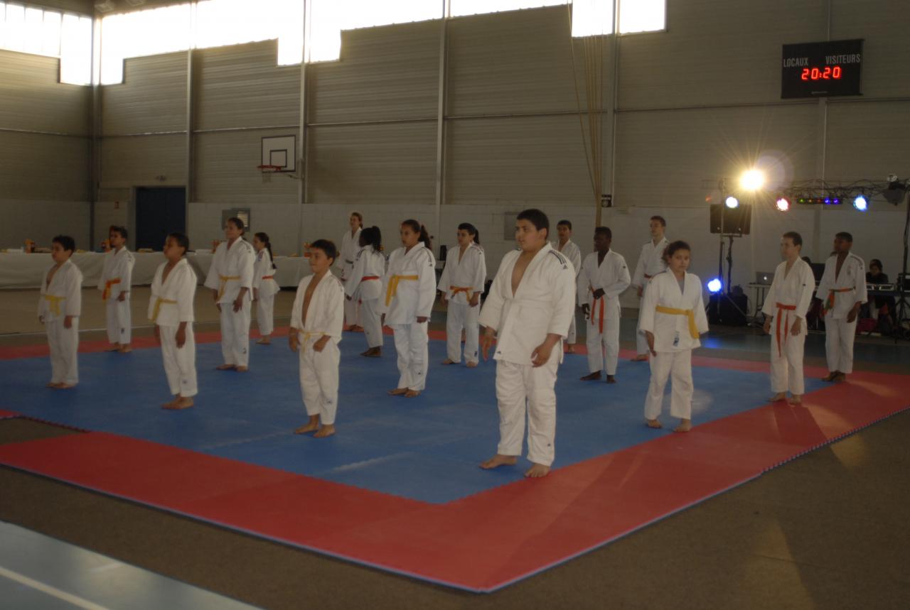 4. DEMONSTRATION DES GRANDS (25)