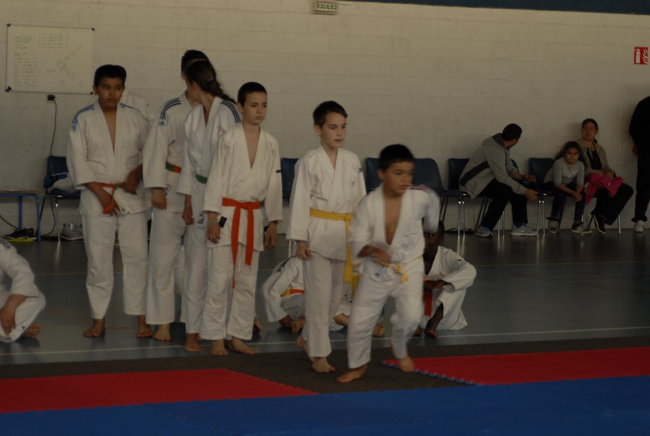 4. DEMONSTRATION DES GRANDS (4)