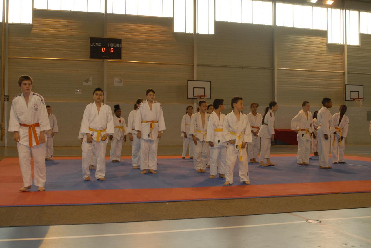 GROUPE DES POUSSINS & BENJAMINS (1)
