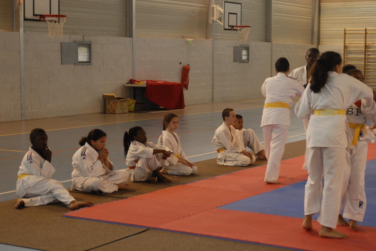GROUPE DES POUSSINS & BENJAMINS (22)