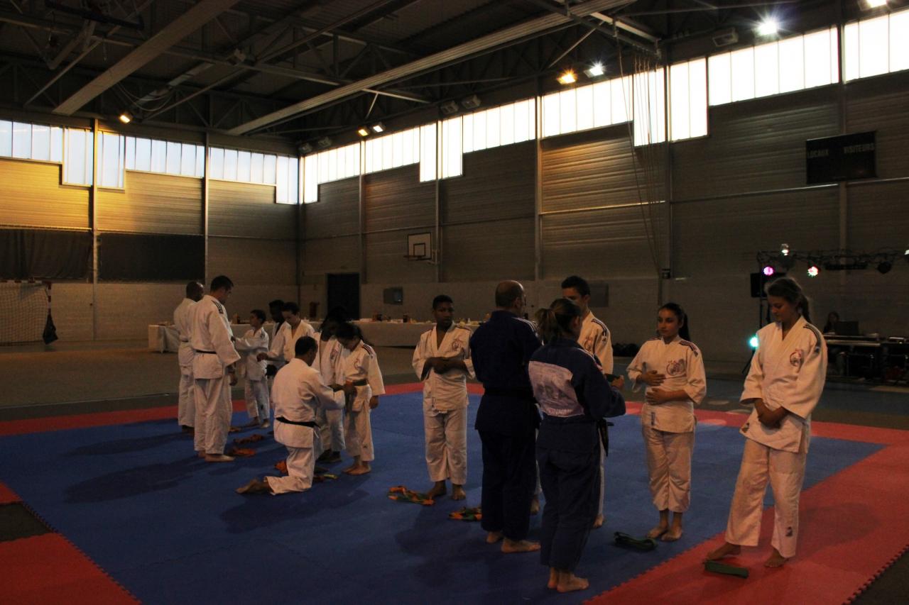 6. REMISE DE CEINTURES (27)