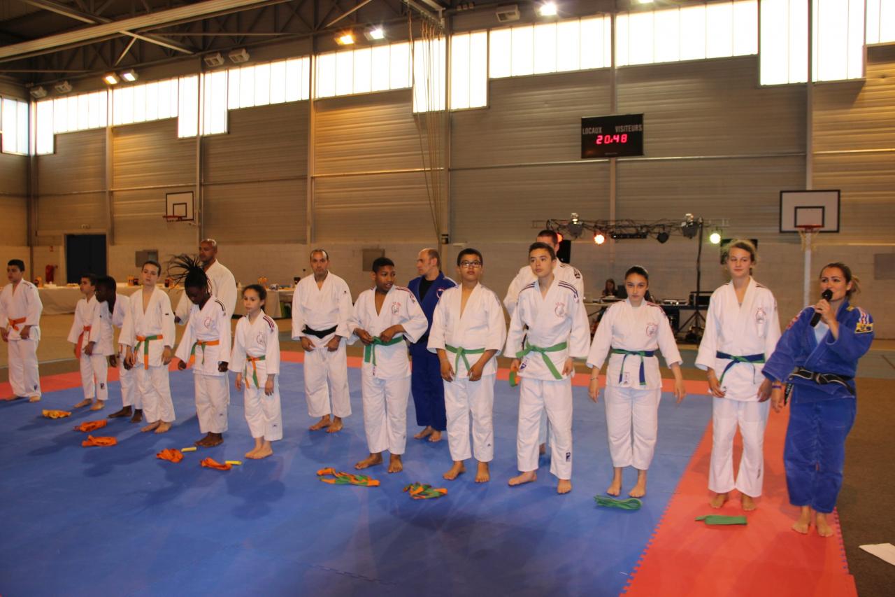 6. REMISE DE CEINTURES (30)