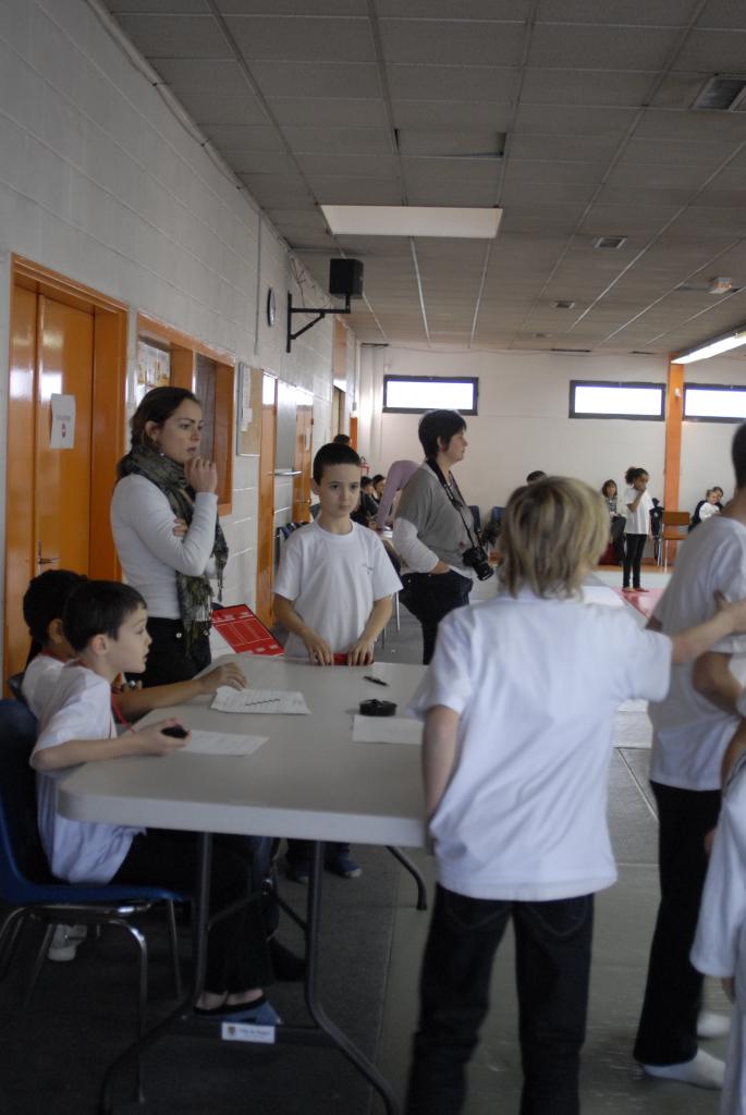 ARBITRE (57)