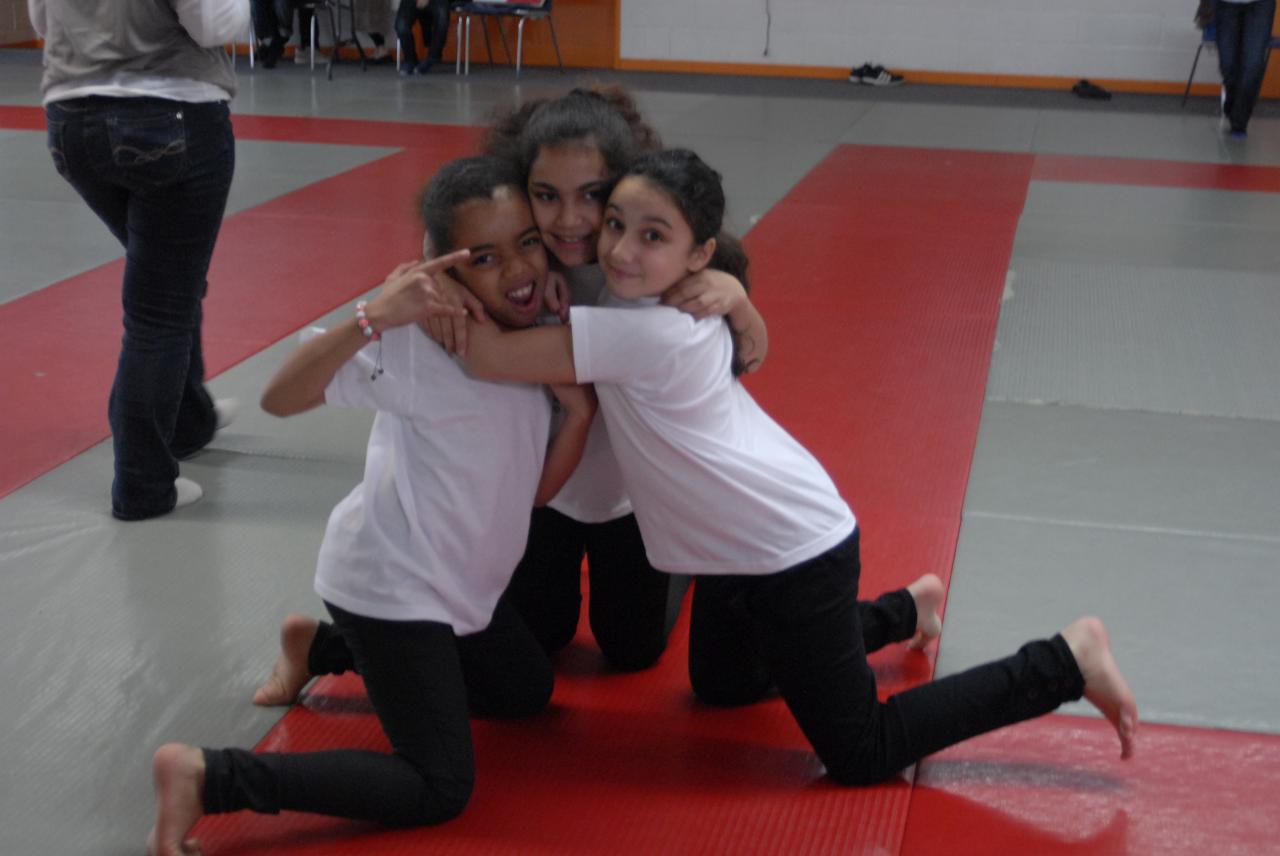GROUPE (1)