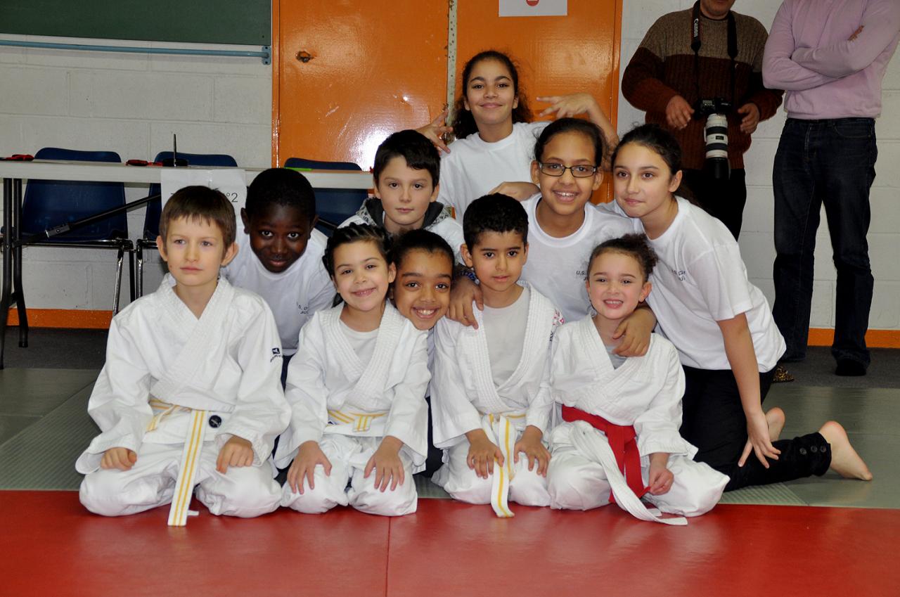GROUPE (30)