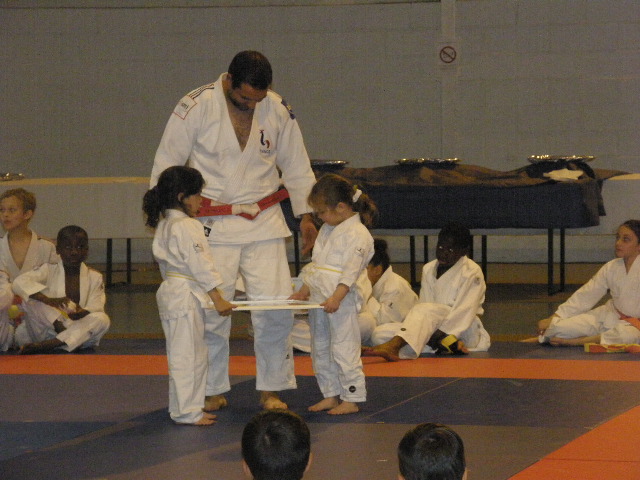 REMISE DU CADEAU