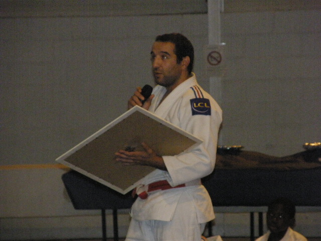 REMISE DU CADEAU
