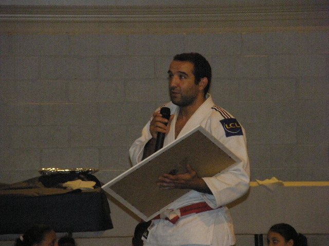 REMISE DU CADEAU