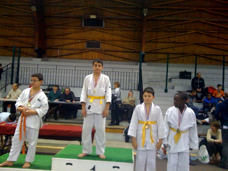 Remise de médaille de Phillipe