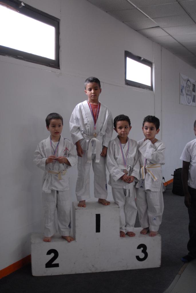 PODIUM (1)