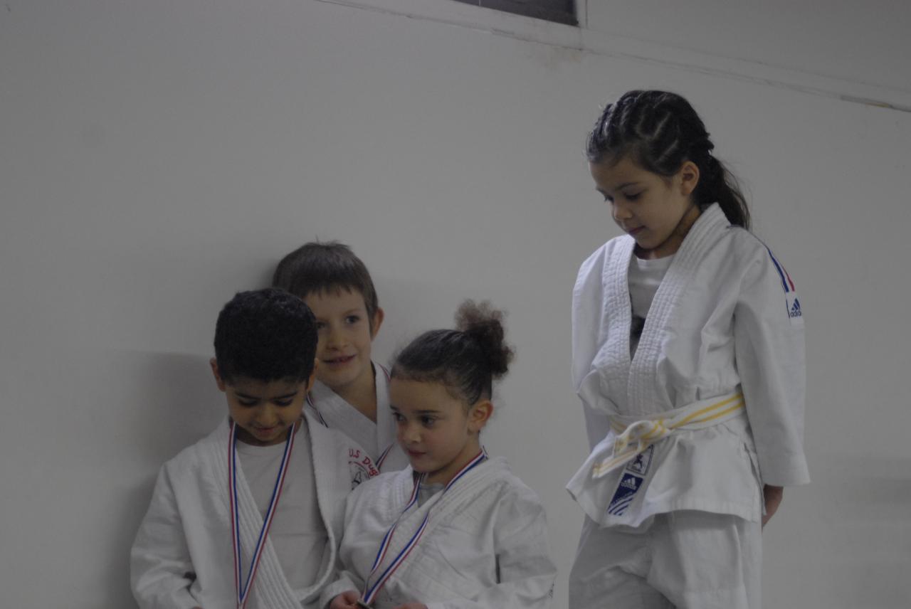 PODIUM (11)