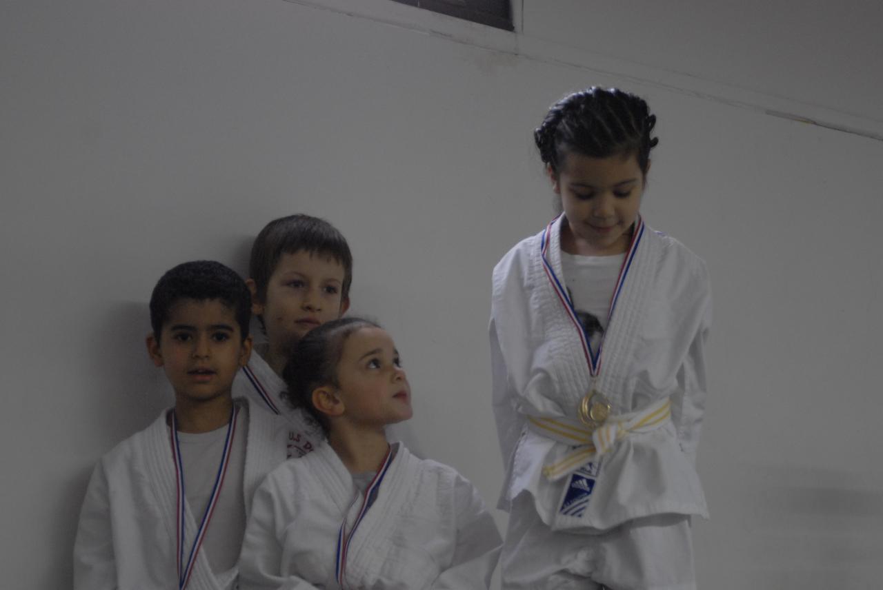 PODIUM (12)