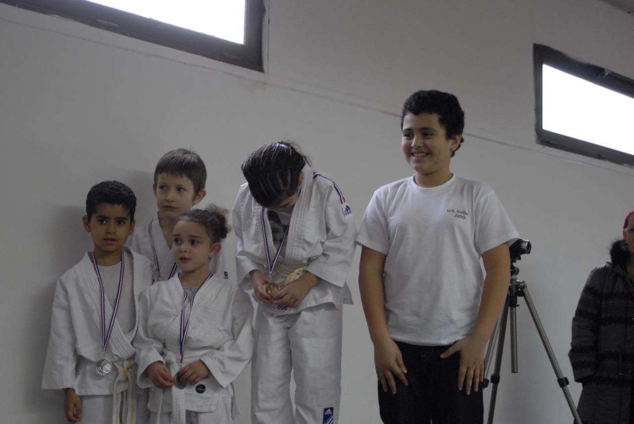 PODIUM (15)
