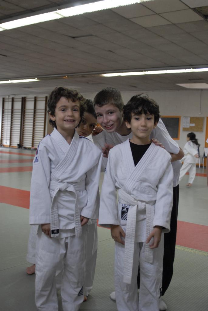PODIUM (17)