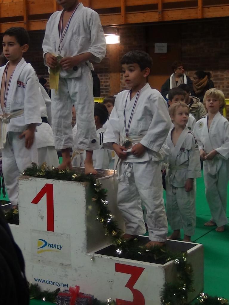 PODIUM D'ALI (3)