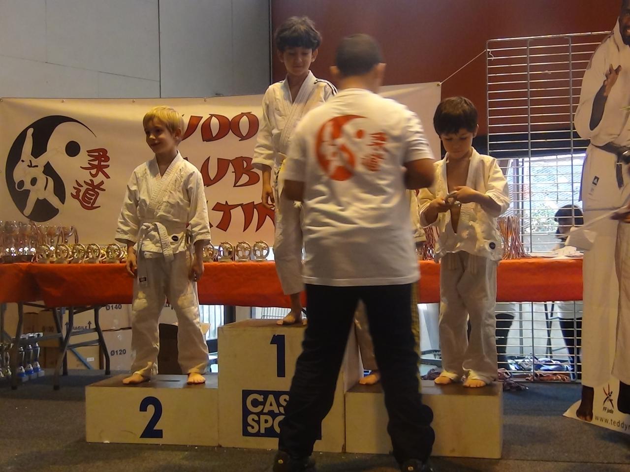 PODIUM ILYAN (2)