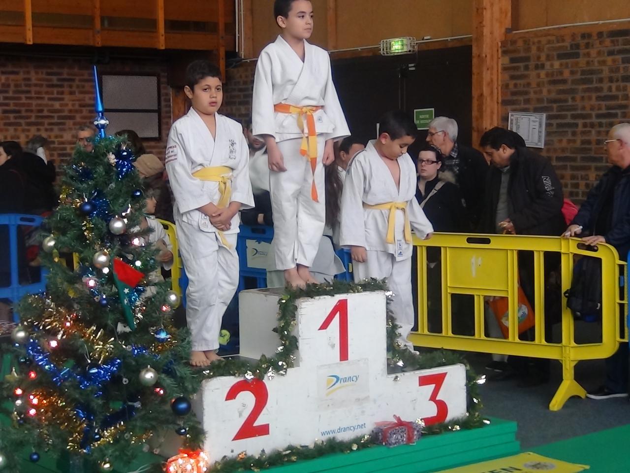 PODIUM KAMEL (1)