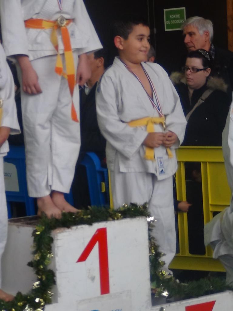 PODIUM KAMEL (5)
