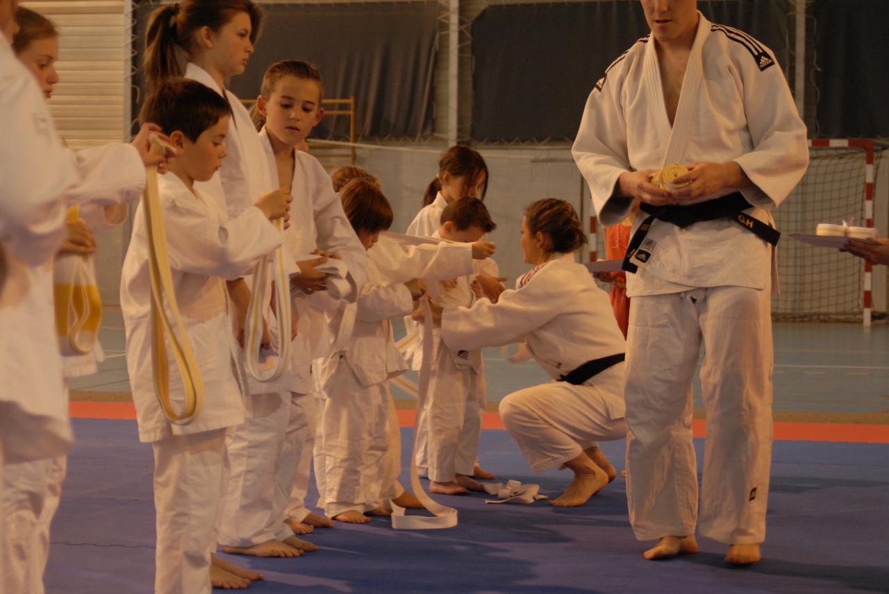 REMISE DES CEINTURES (3)