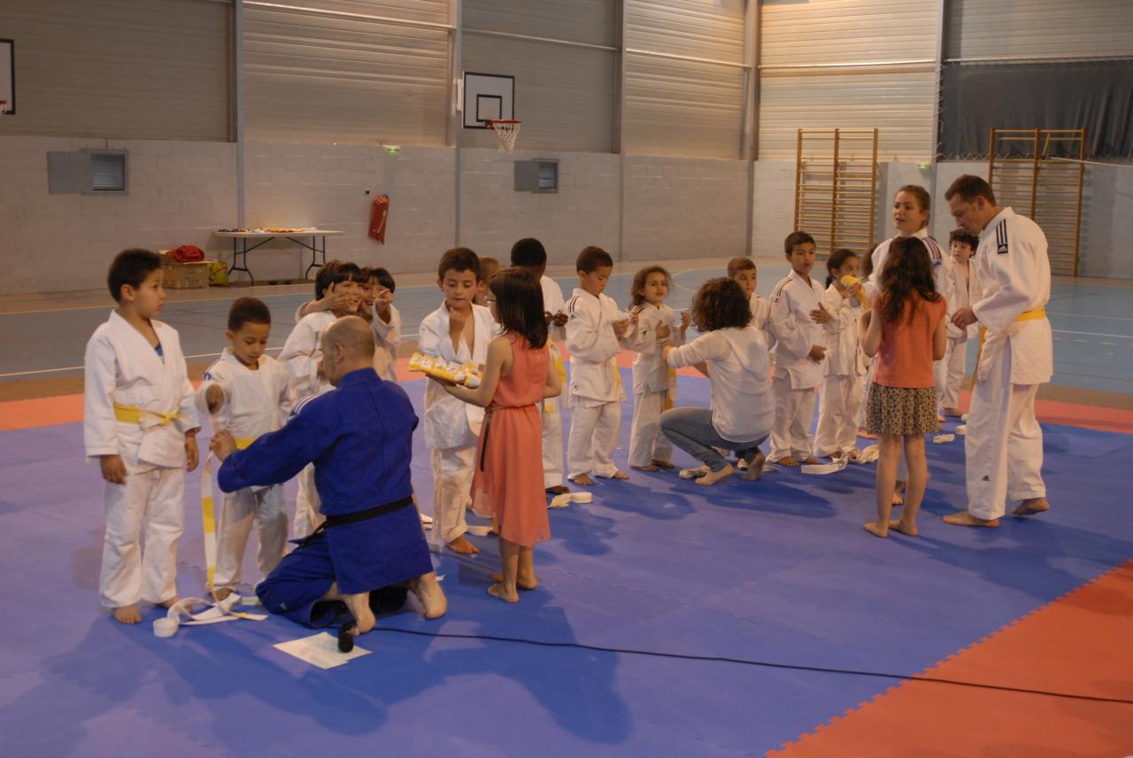 REMISE DES CEINTURES (40)