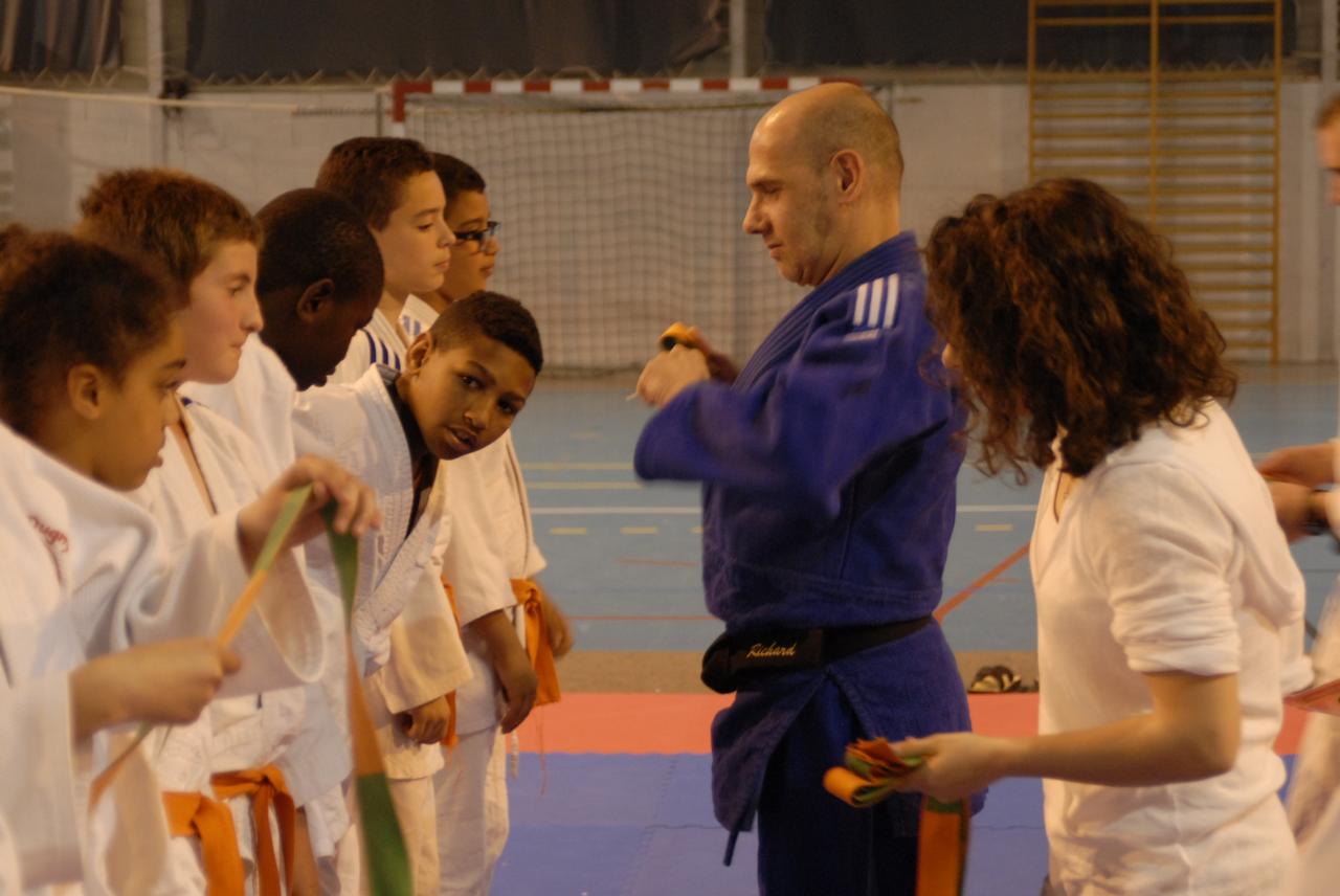 REMISE DES CEINTURES (77)